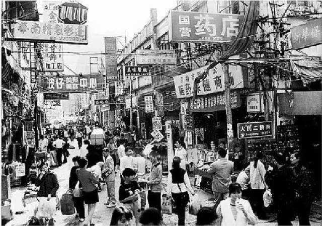 從深圳文和友“爆火”思考:未來餐飲行業(yè)“新場(chǎng)景消費(fèi)”